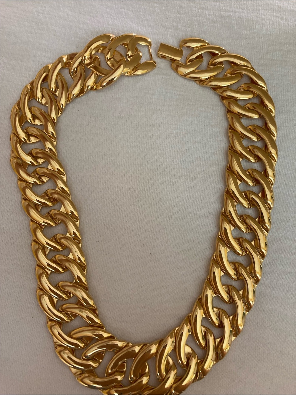 Napier Signed Vintage Buttery Gold Tone Runway Necklace